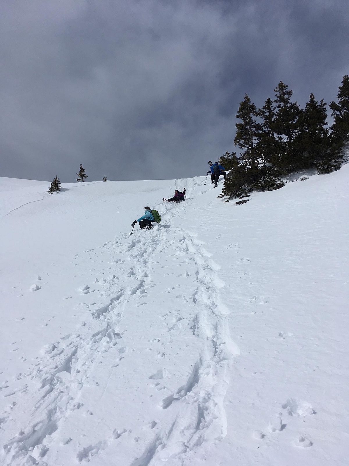 11_13. Mrz 21_SAC Schneeschuhtour Baettenalpburg (105).jpg